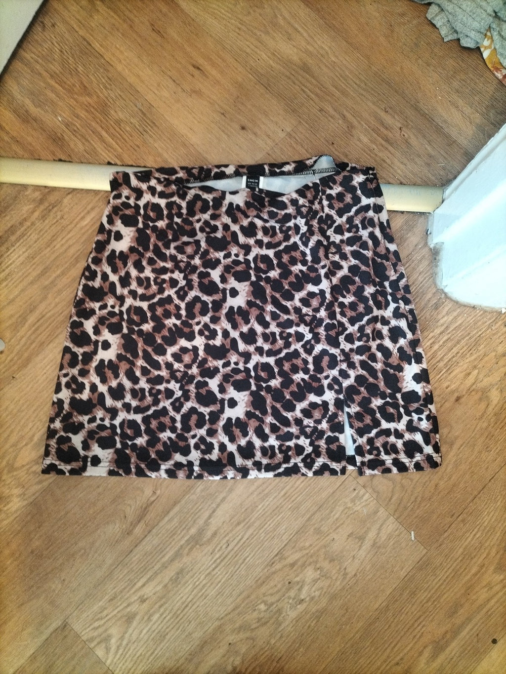 Shein Large Leopard Print Short Skirt