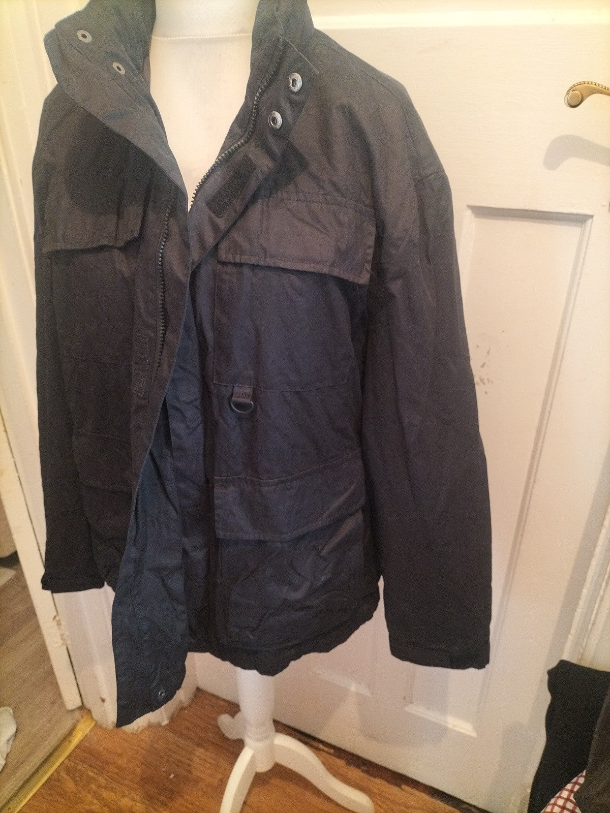 Red Herring Large Black Full Zip Jacket