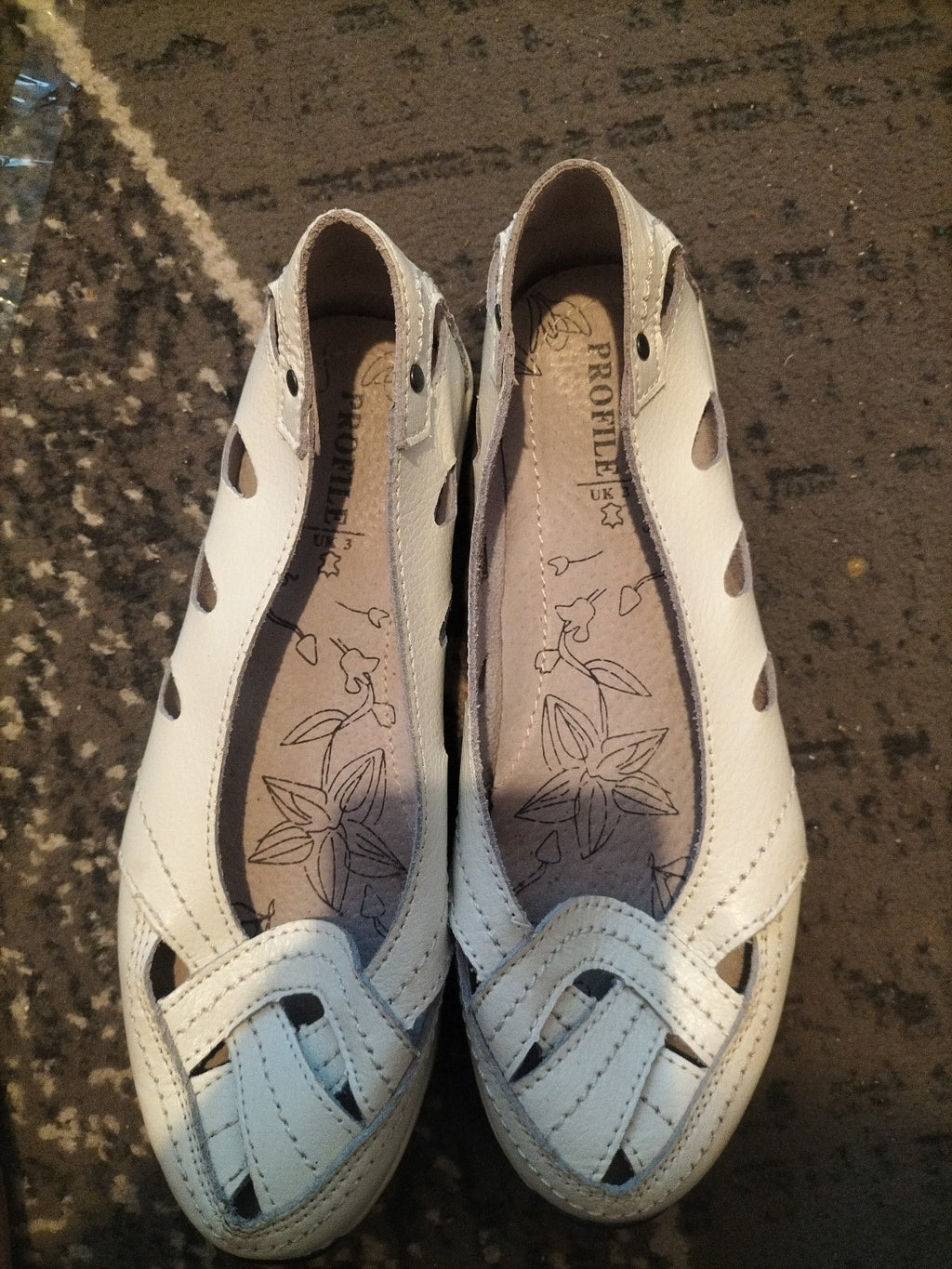 Ladies Profile Size 3 Beige Slip On Dolly Shoes