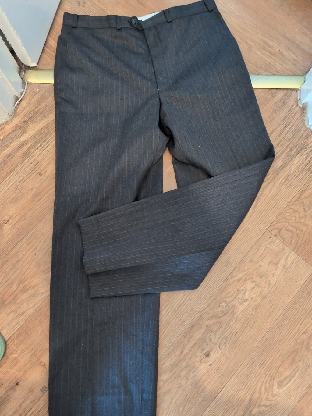Debenhams 36/29.5 Grey Pinatripe Wool Blend Trousers