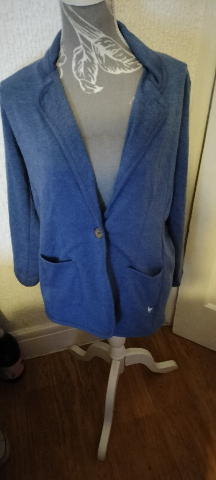 Ladies EWM Size Medium Blue Long Sleeved Lined Jacket