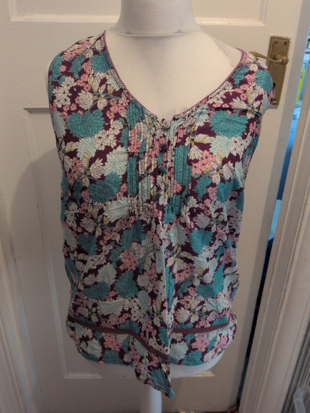 M&Co 16 Purple Sleeveless With Turquoise Sleeveless Blouse