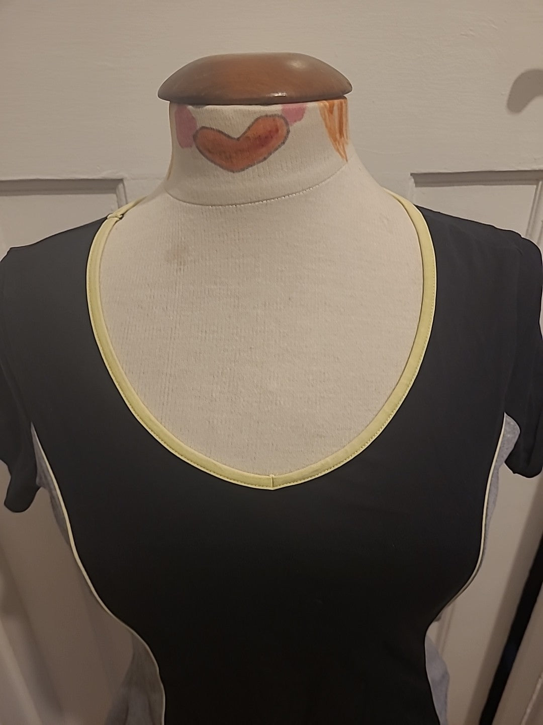 Ladies Marks And Spencer Fitness Size 12 Black Grey Short Sleeved Tshirt