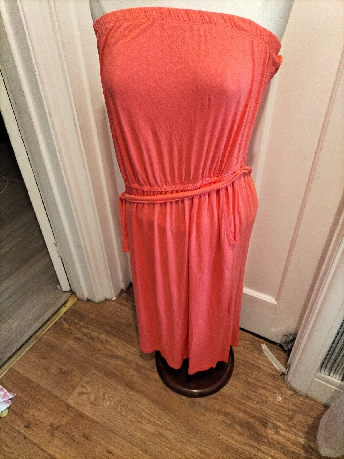 Ladies Tu Size 22 Peach Sleeveless Strapless Dress