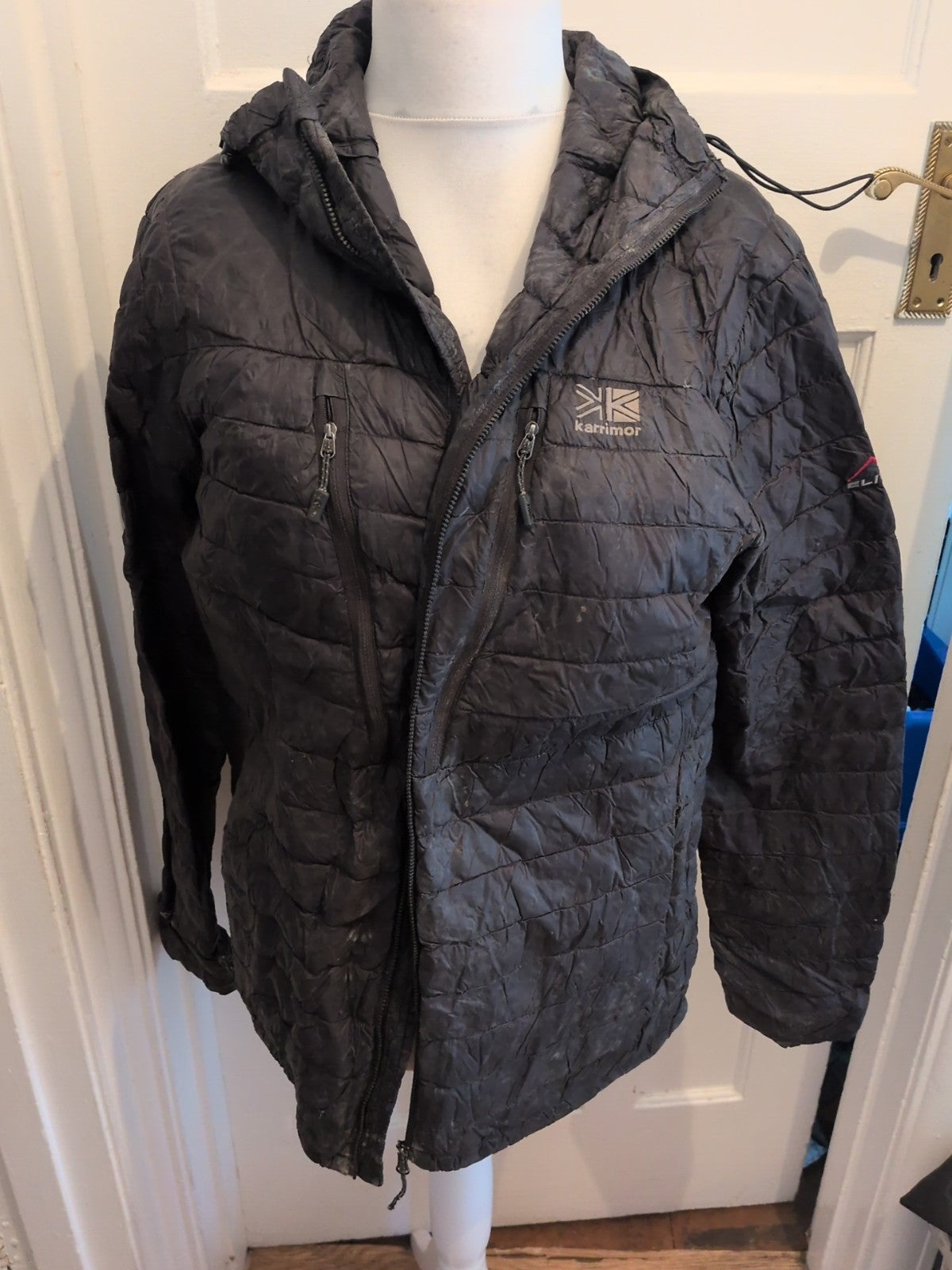 Karrimor Medium Black Full Zip Jacket Needs Washing