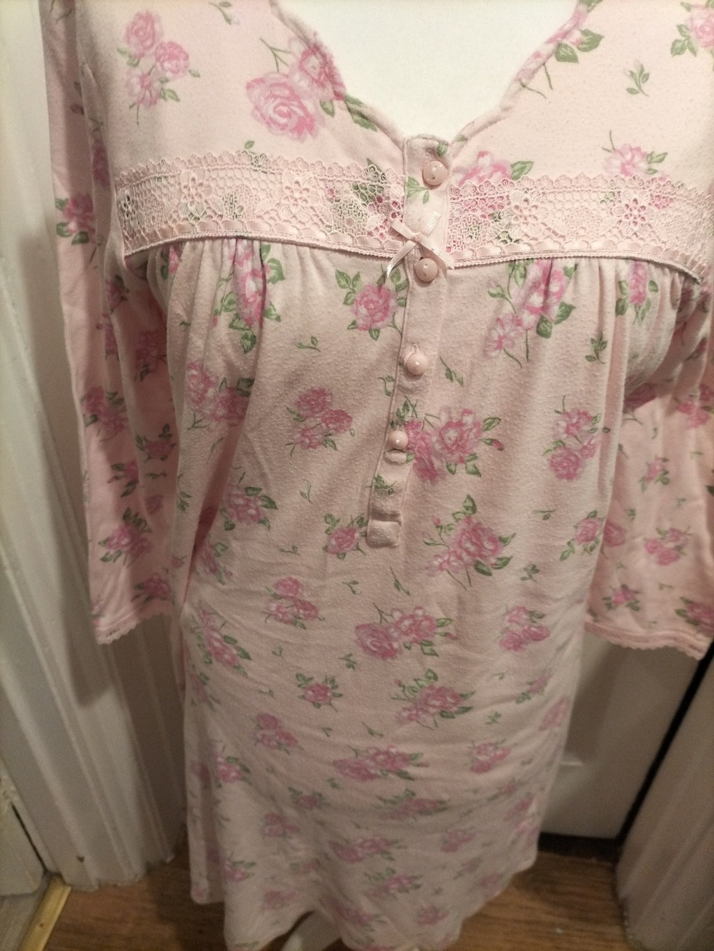 Ladies Marks And Spencer Size 8-10 Short Length Pink Floral Nighty