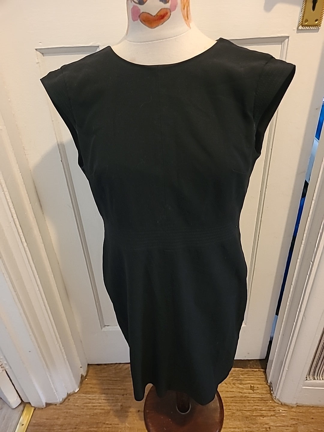 Ladies Next Tailoring Size 10 Black Sleeveless Midi Dress(Couple Small White...