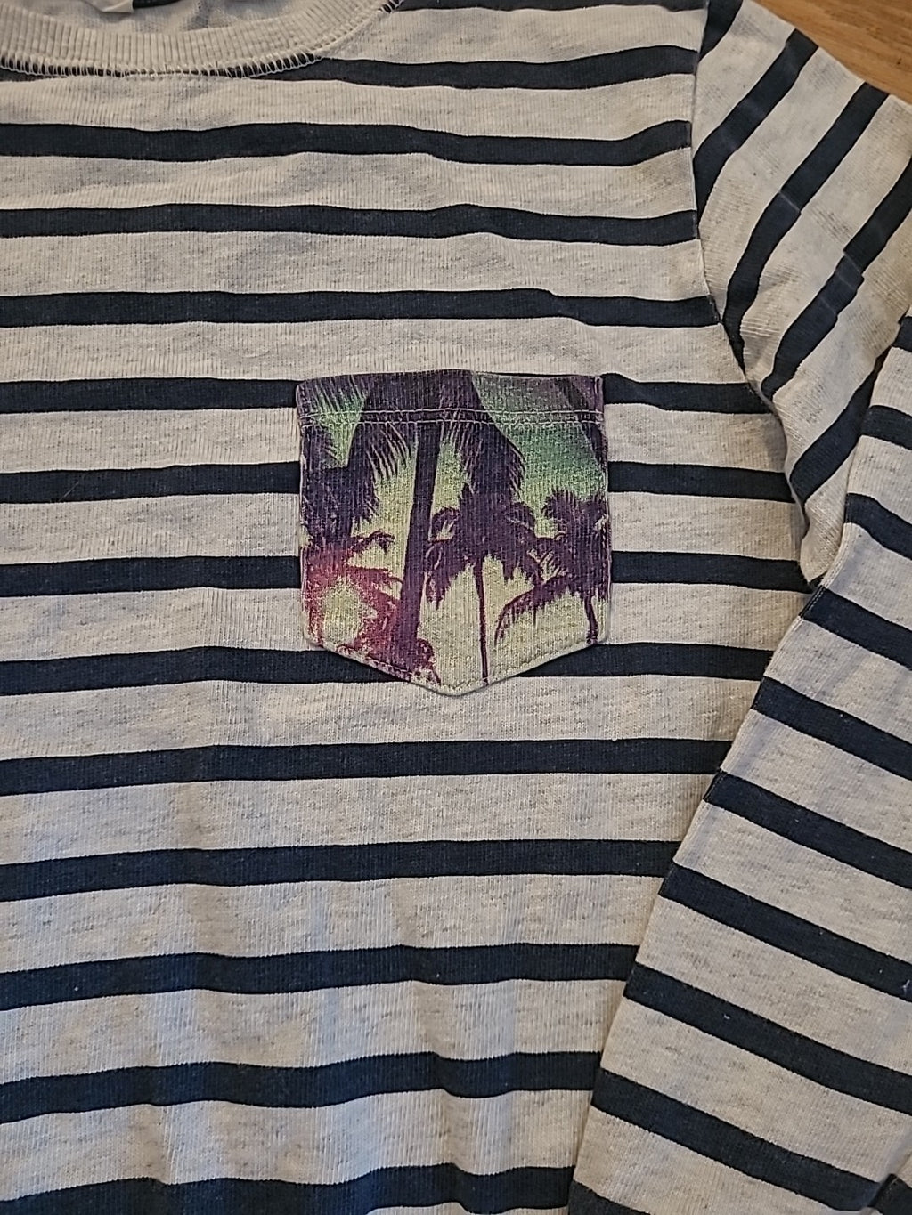 Boys H+M 8-10 Years Grey Navy Striped Tshirt