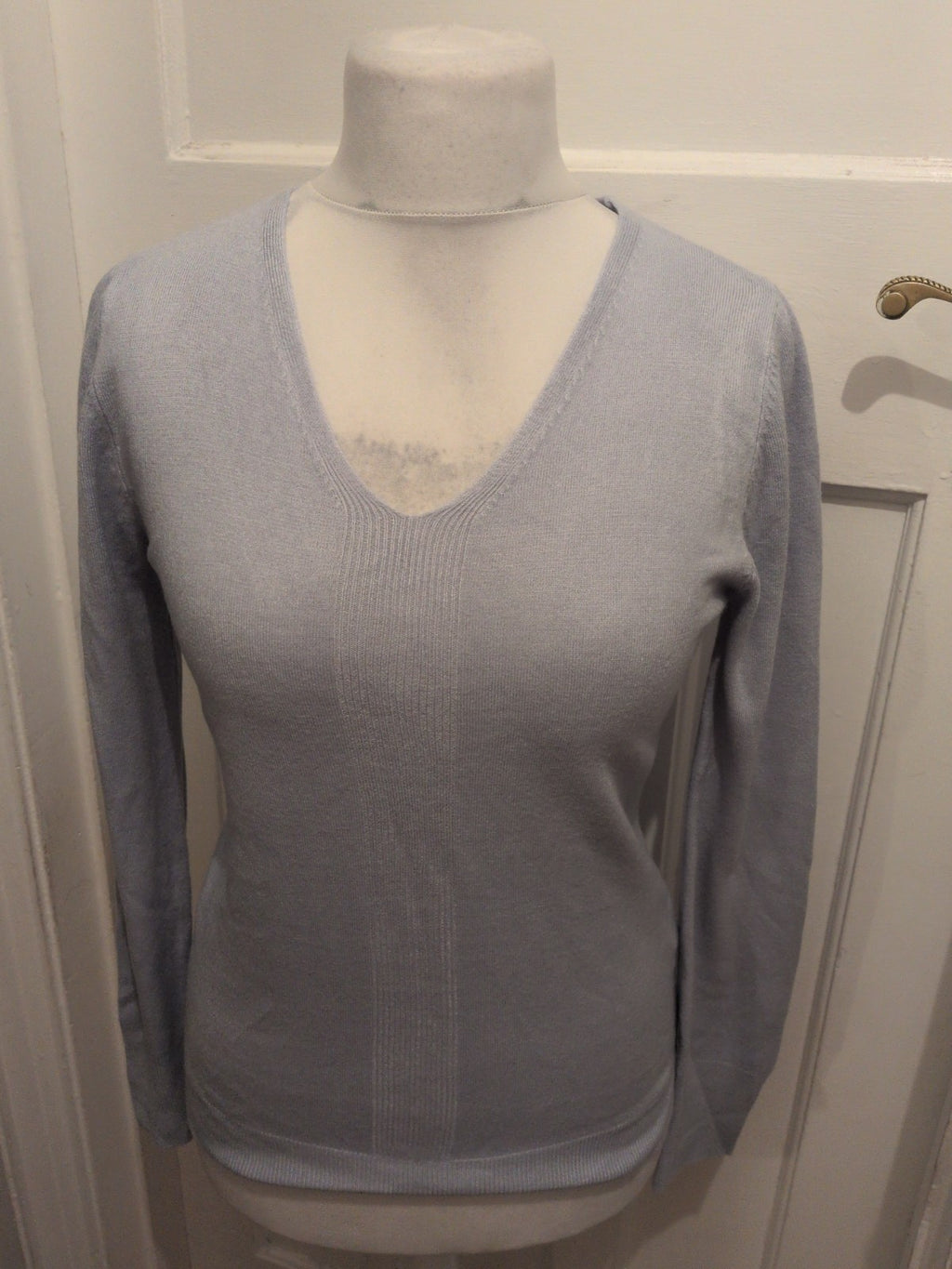 Primark 10-12 Blue Long Sleeve Soft Touch V Neck Jumper