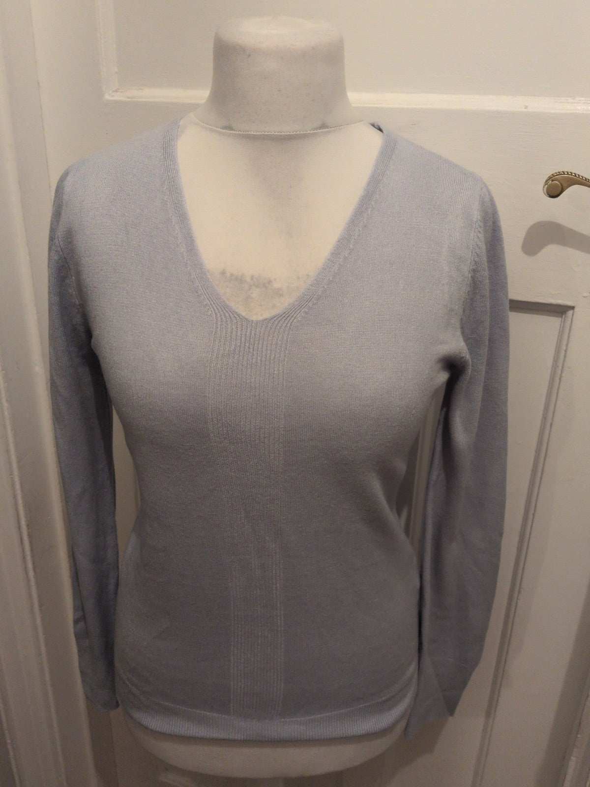 Primark 10-12 Blue Long Sleeve Soft Touch V Neck Jumper