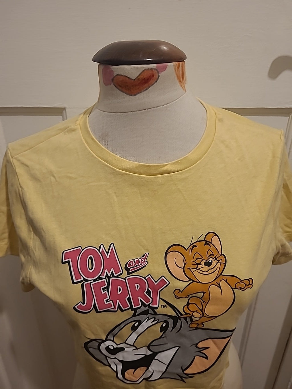 Ladies Tom&Jerry Size 14/16 Yellow Printed Crop Tshirt