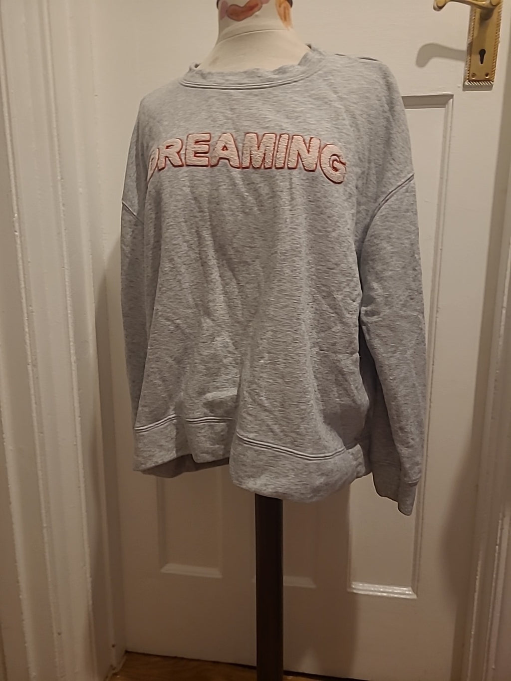 Ladies H&M Size XL Grey "Dreaming" Sweatshirt