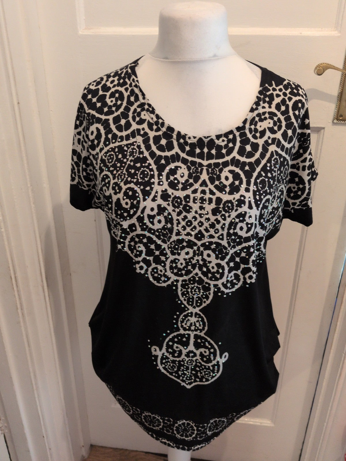 Ladies Nutshell Free Size Black White With Studs Short Sleeve Blouse