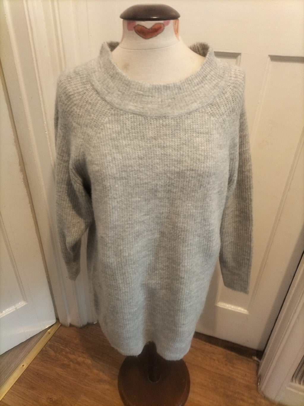 Ladies Peacock Grey Round Neck Long Sleeve Jumper