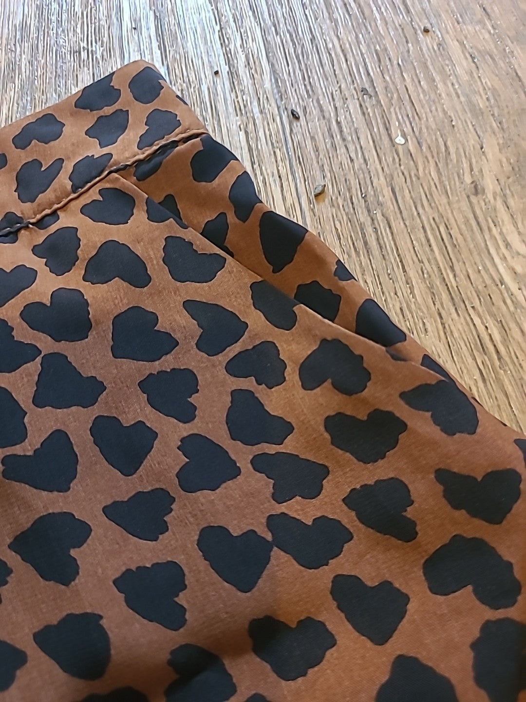 Ladies Size Small Brown Black Leopard Print Style Shorts