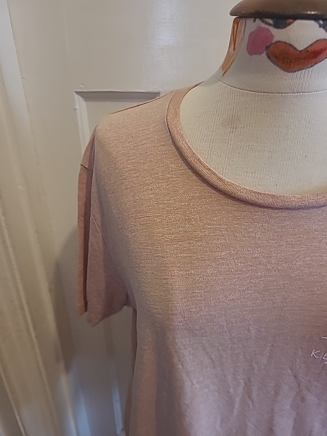 Mens Peacocks Size Large Pale Pink Short Sleeved Tshirt