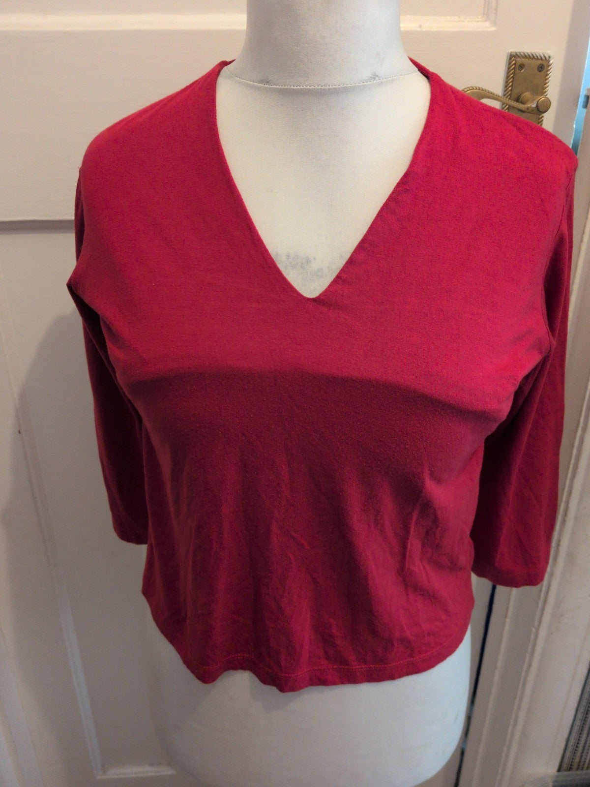Ladies Small Red V Neck Long Sleeve T-shirt