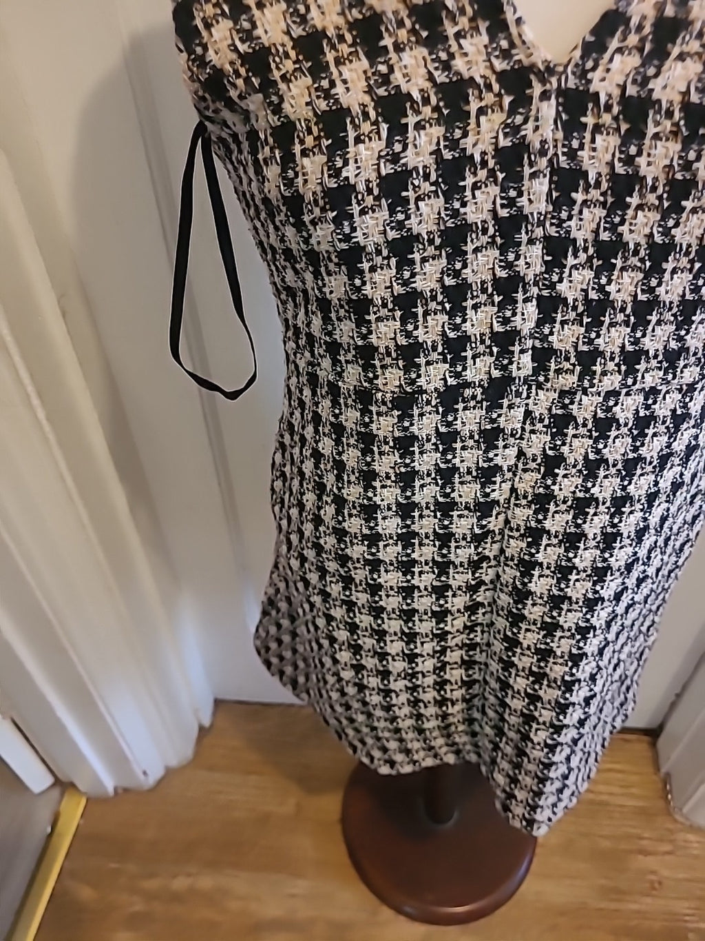 Ladies Primark Size 6 Beige Black Sleeveless Dress