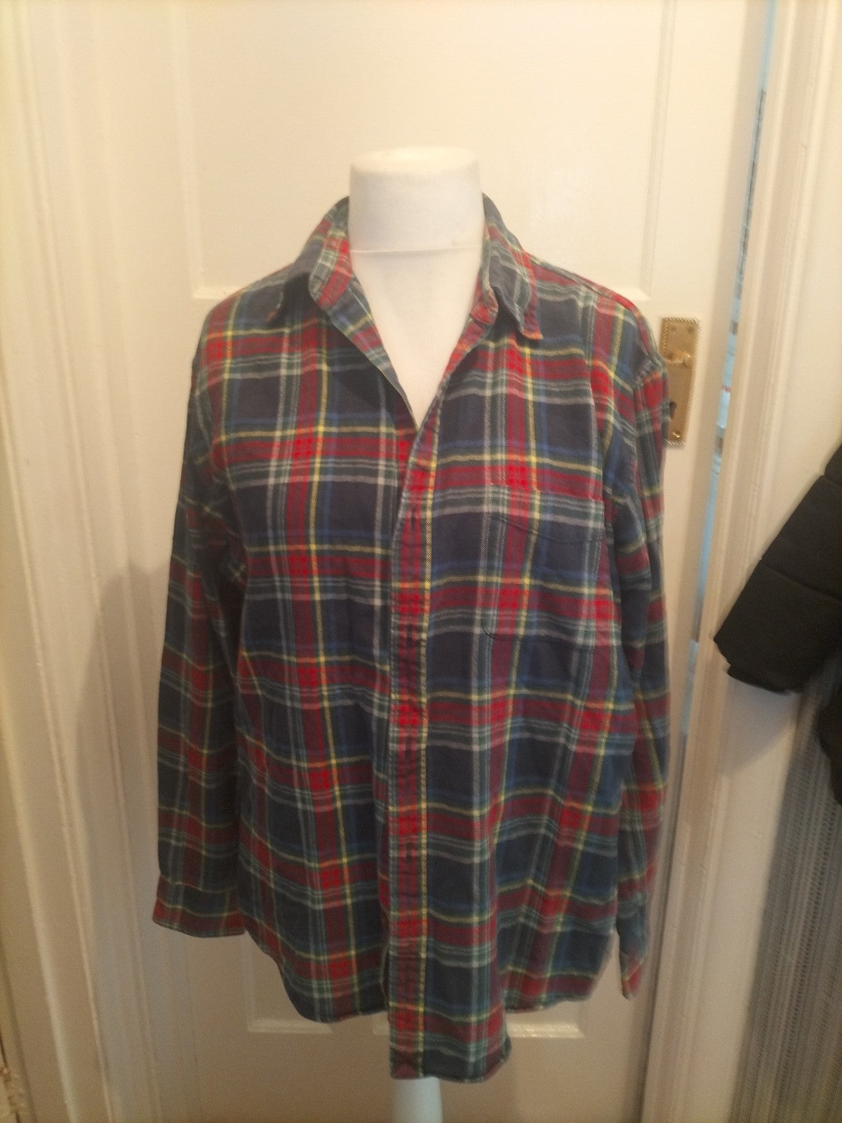 Mens Lands End Size L Green/Red Check Long Sleeved Shirt