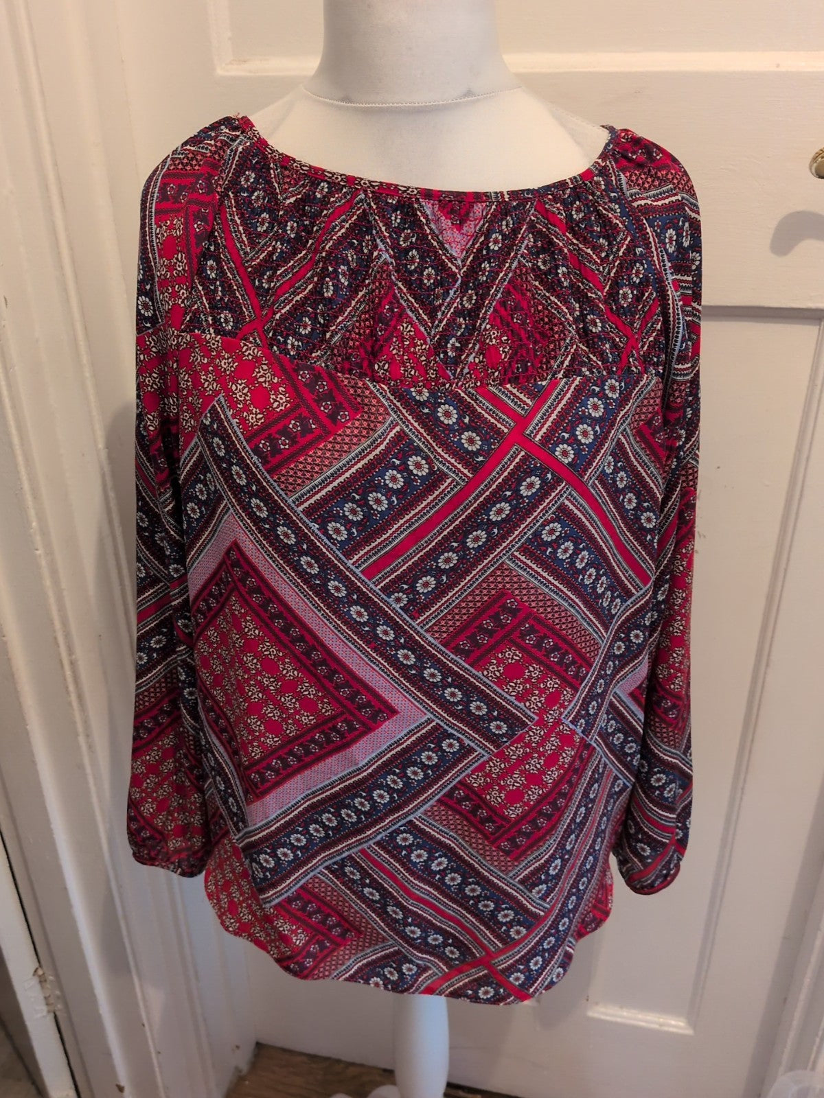 Dorothy Perkins 16 Red And Navy Aztec Long Sleeve Blouse