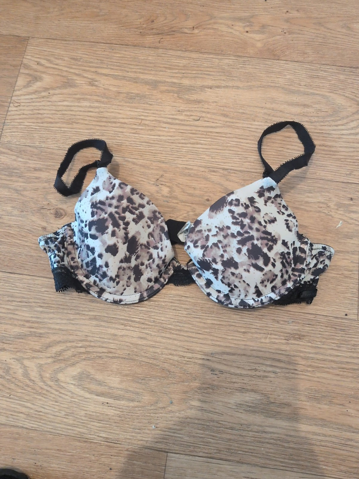 Calvin Klein 32b Leopard Print Padded Wired Bra