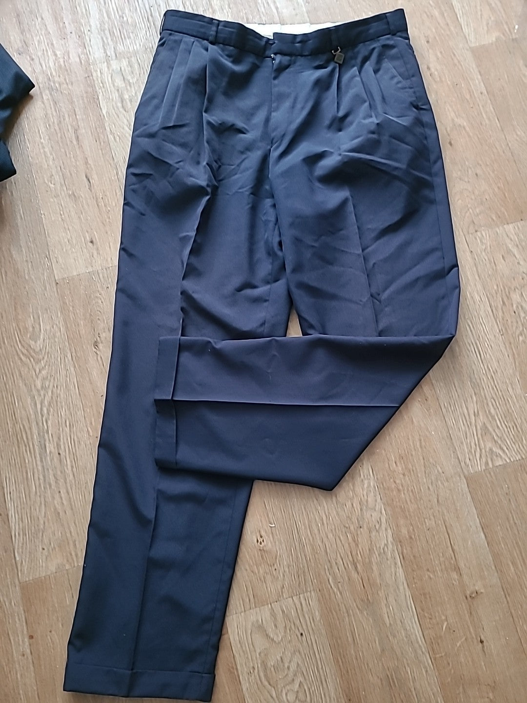 Mens Rhythm  Size 38x33 Black Trousers