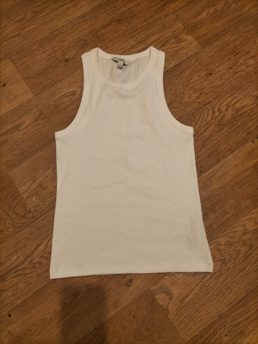 Ladies Marks And Spencer Size 12 White Sleeveless Scoop Neck Ribbed Top
