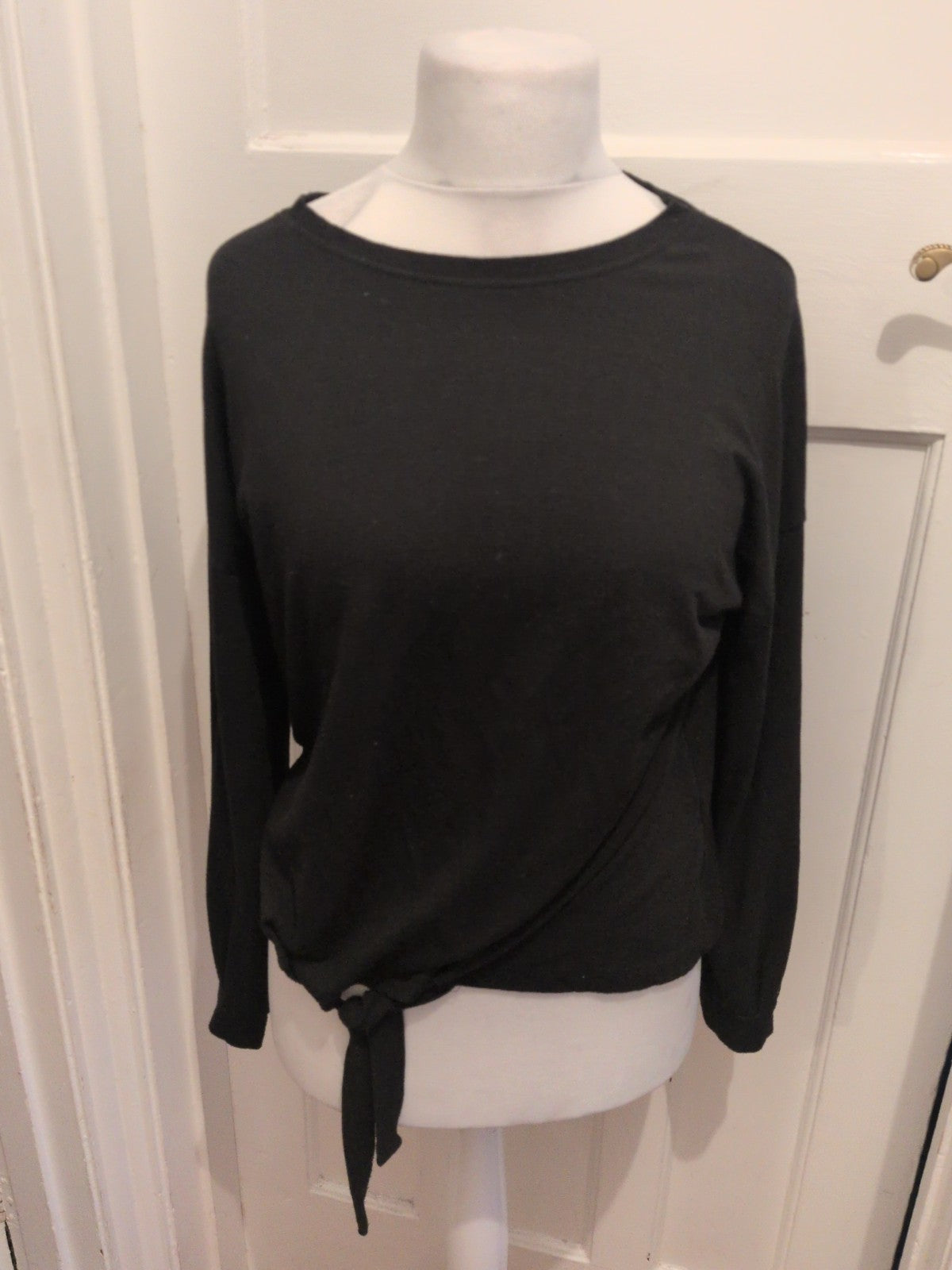 Peacocks 12 Black Long Sleeve Front Tie Top