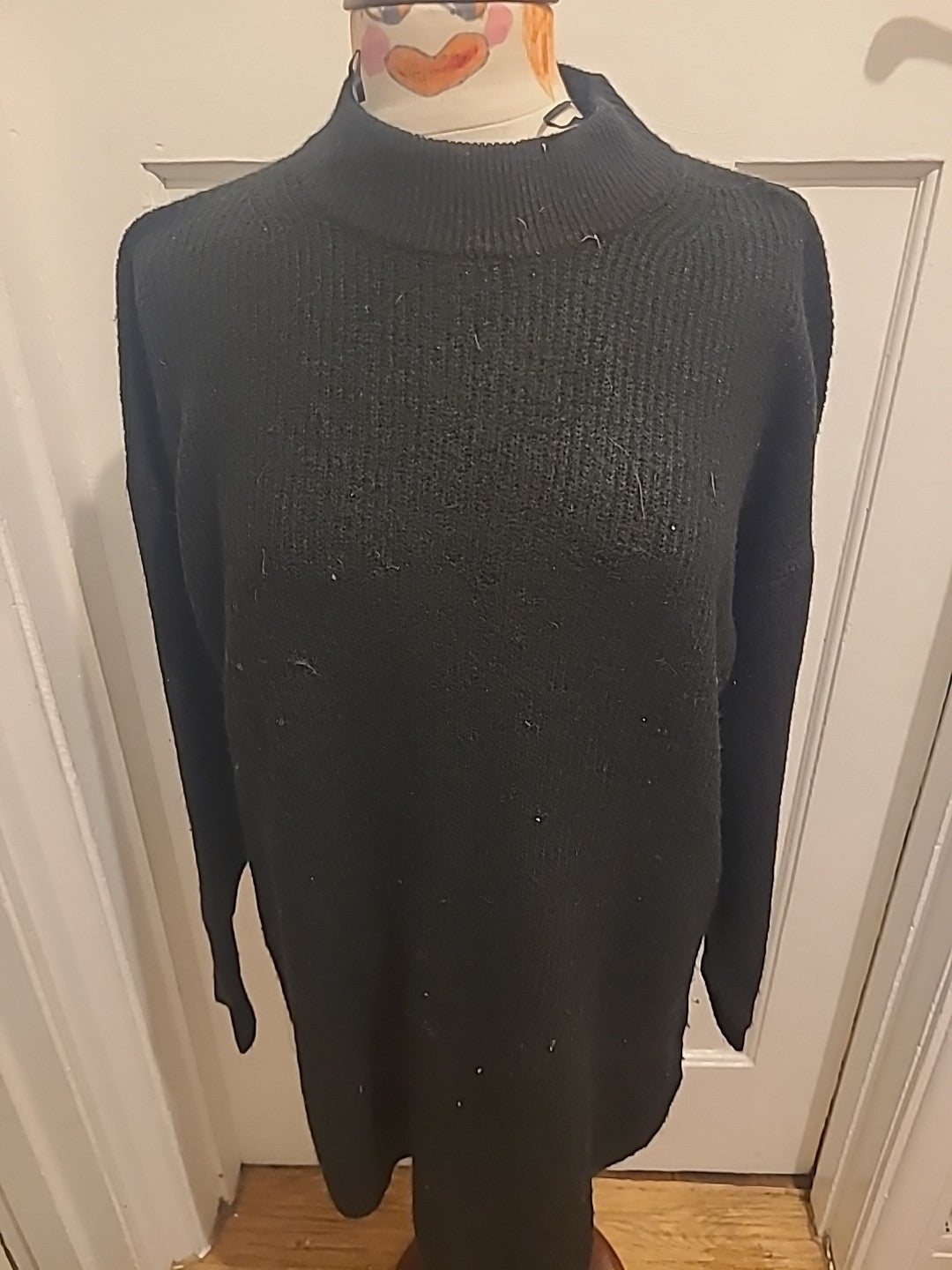 Ladies H&M Size Small Black Long Sleeved Ribbed Jumper