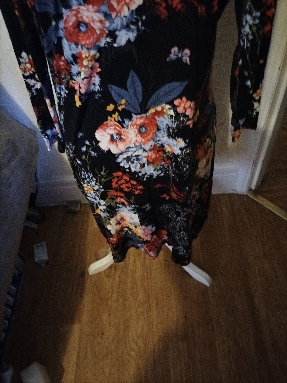 Ladies Tu Size 12 Floral Mid Sleeved Dress