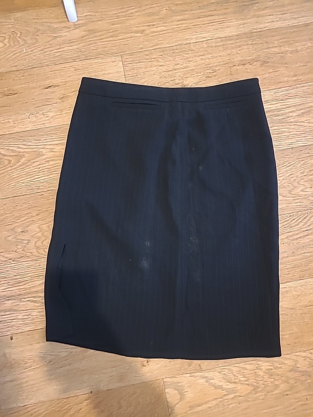 Ladies Teenflo Size Euro 40 Black Pinstripe Lined Skirt