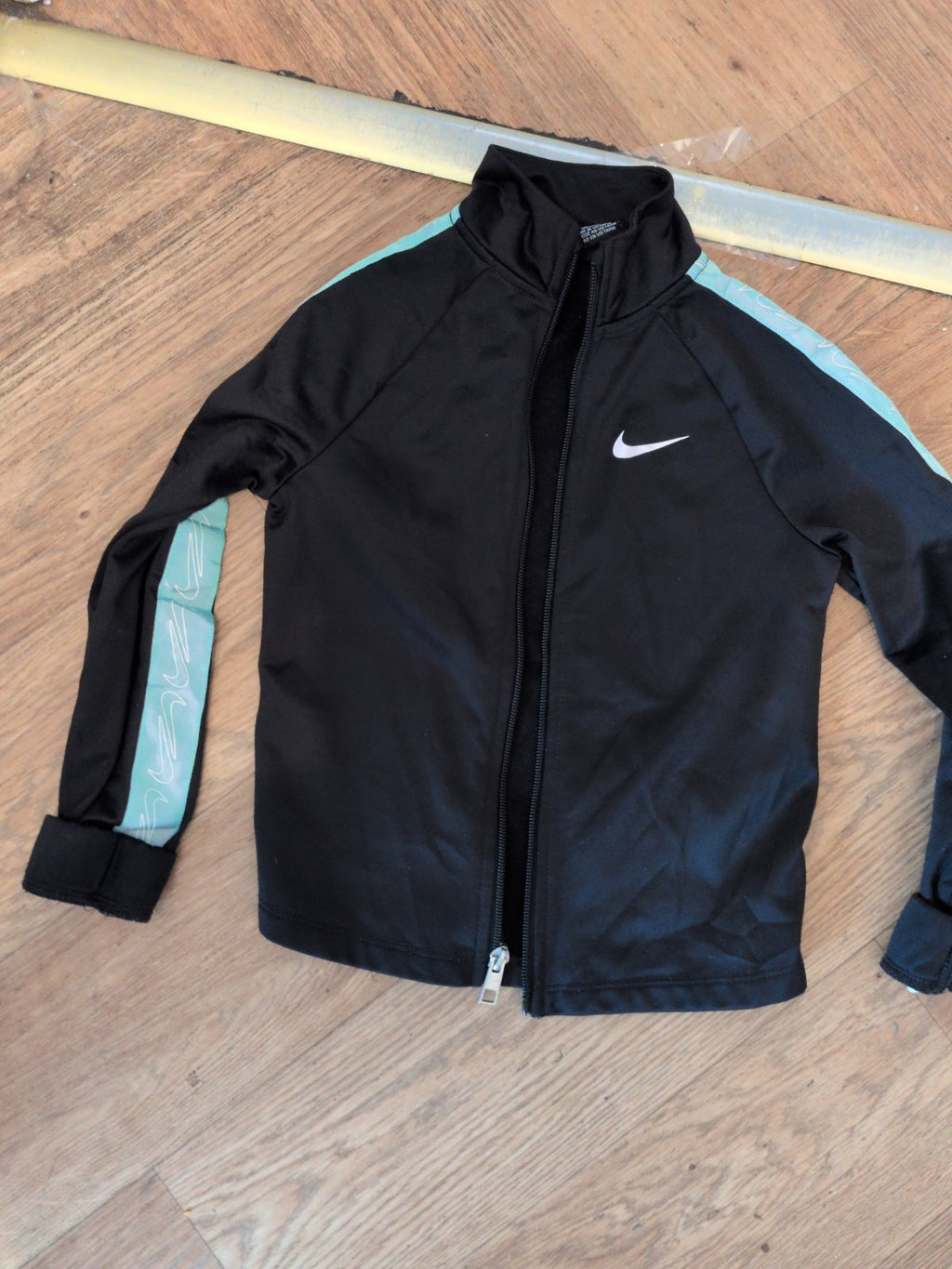 Nike 6 Years Black And Green Full Zip Track Jacket