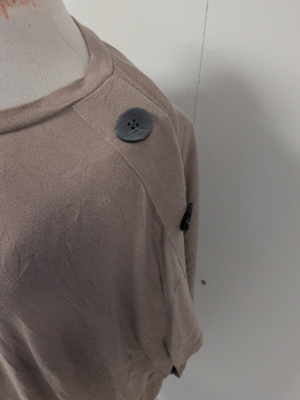 Ladies Blue Vanilla Size M/L Brown Short Sleeve Buttoned Detail Shoulder T-shirt
