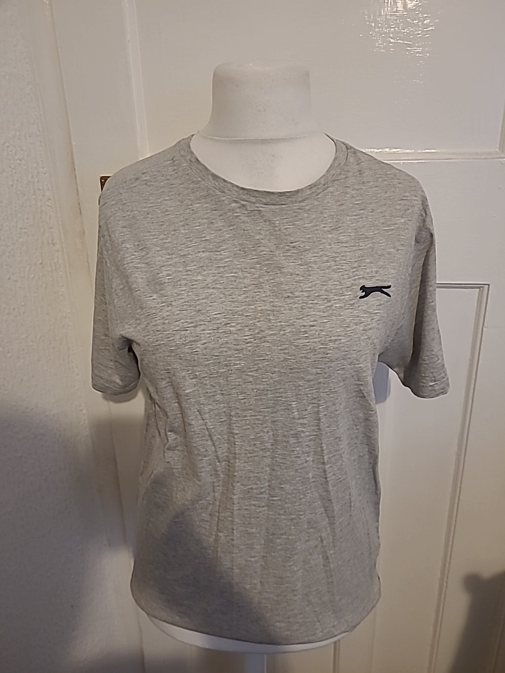 Mens Slazenger Size Small Grey Short Sleeved Tshirt