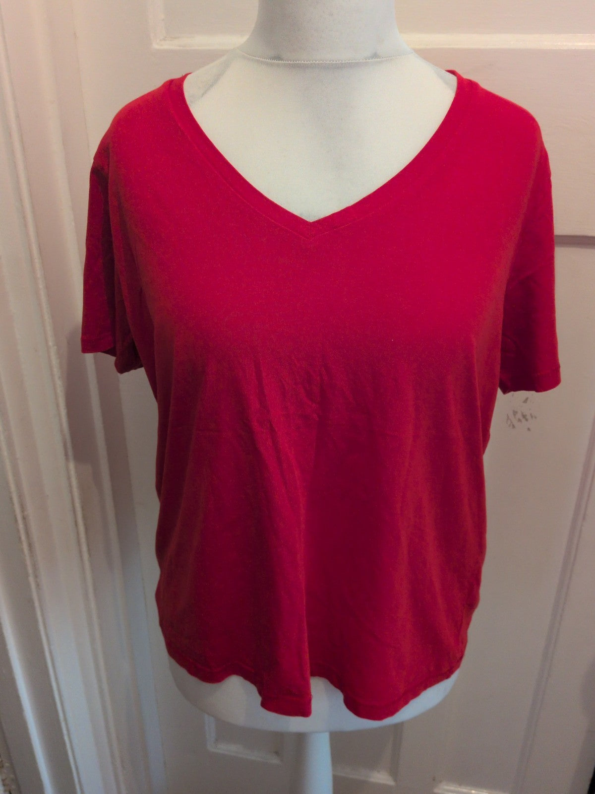 Primark 18-20 XL Red V Neck T-shirt Short Sleeve