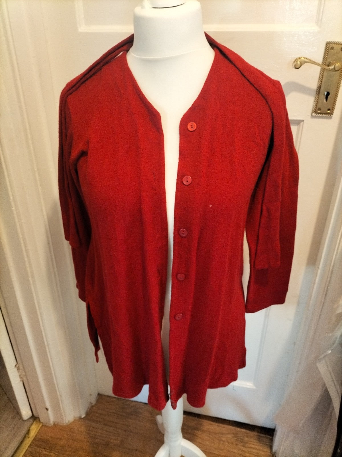 Ladies EW Collections Size 12 Red Buttoned Cardigan