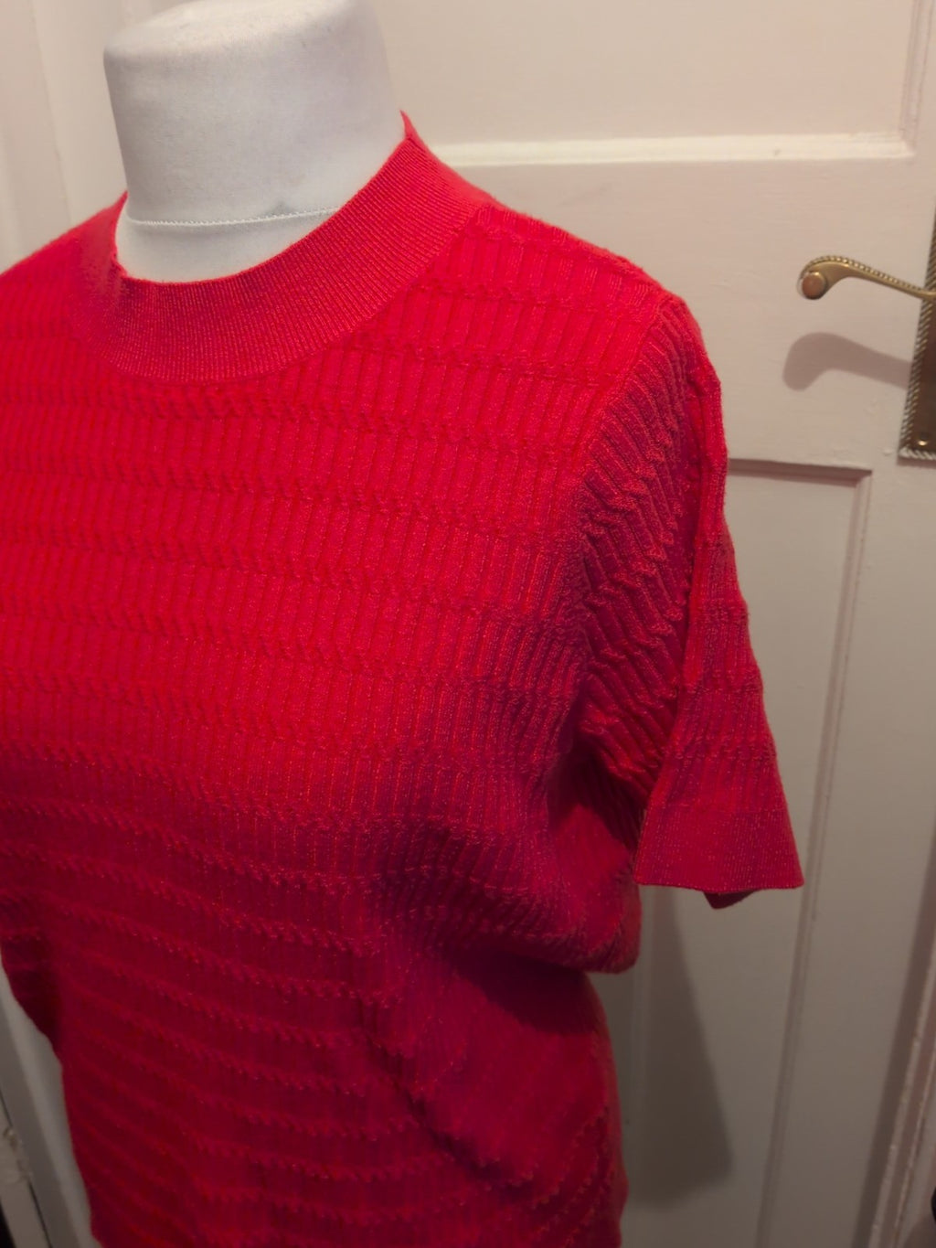 Ladies Tu Size 18 Bright Prink Textured Short Sleeved Jumper