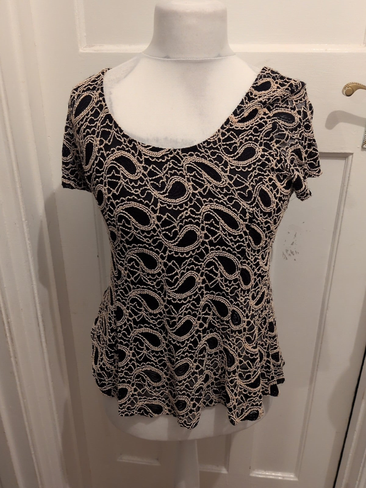 Izabel London 14 Brown And Black Lace Sleeveless Blouse Etop