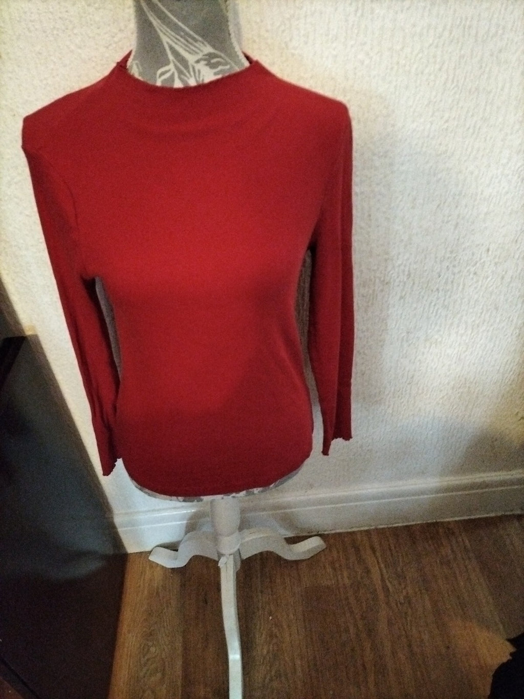 Ladies Tu 12 Slim Fit Red Long Sleeved Blouse