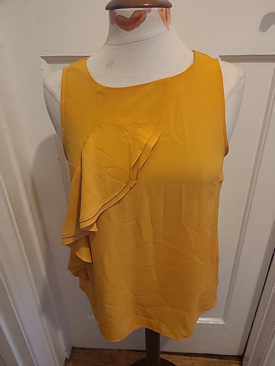 Ladies Oasis Size 10 Orange Sleeveless Blouse Detailed Chest