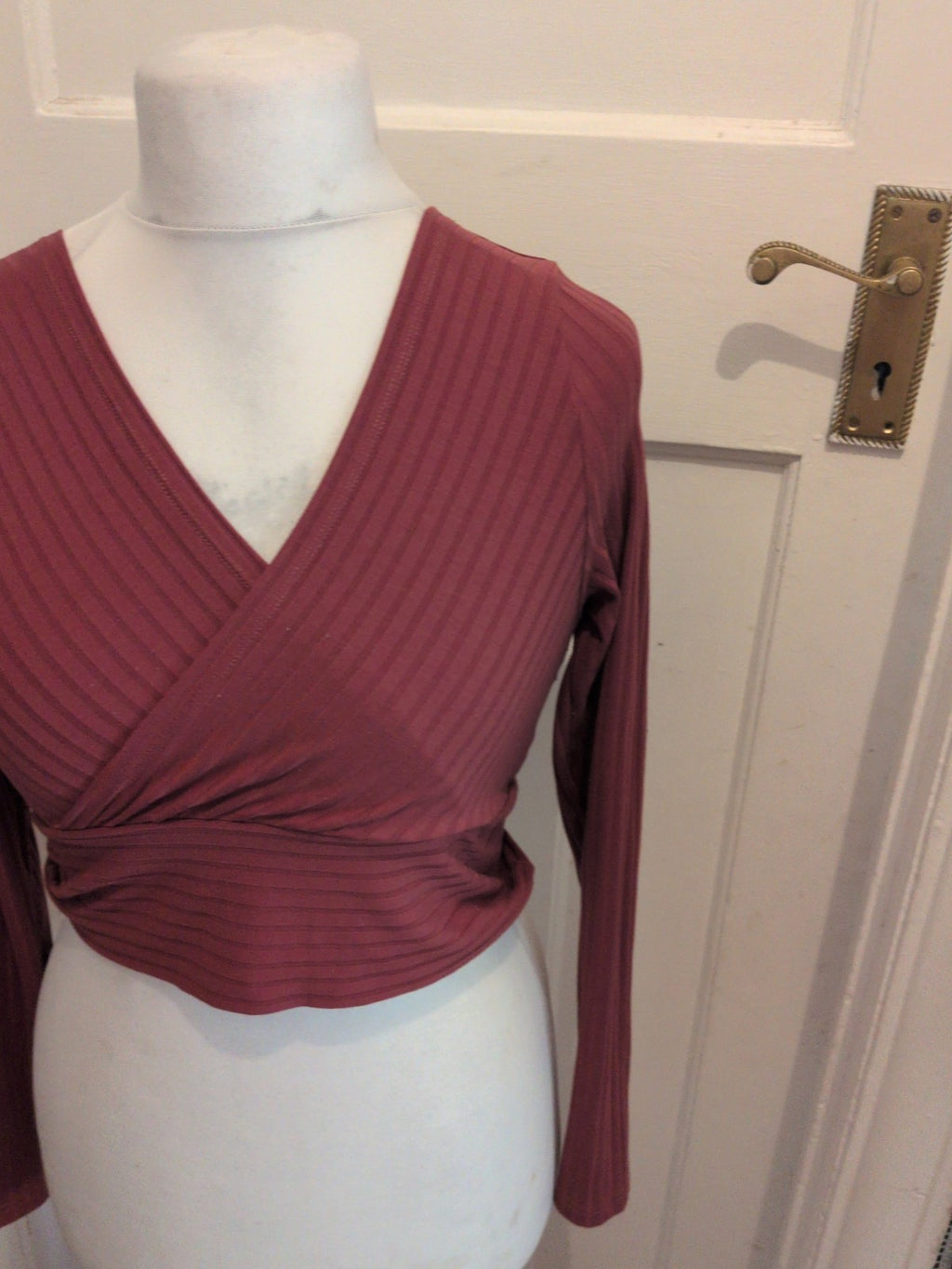 Ladies Shein Size Large Deep Red Long Sleeve V Neck T-shirt
