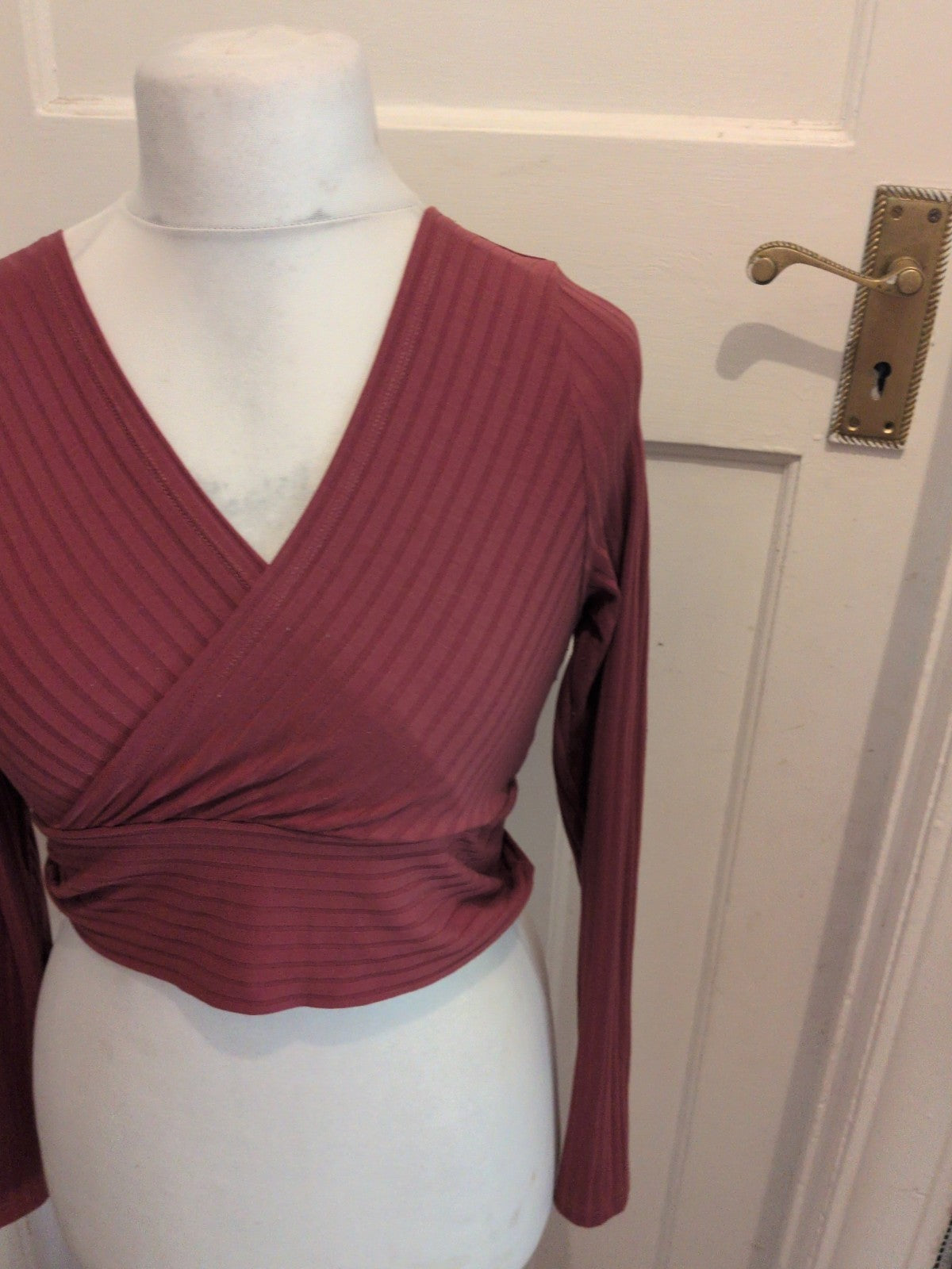 Ladies Shein Size Large Deep Red Long Sleeve V Neck T-shirt