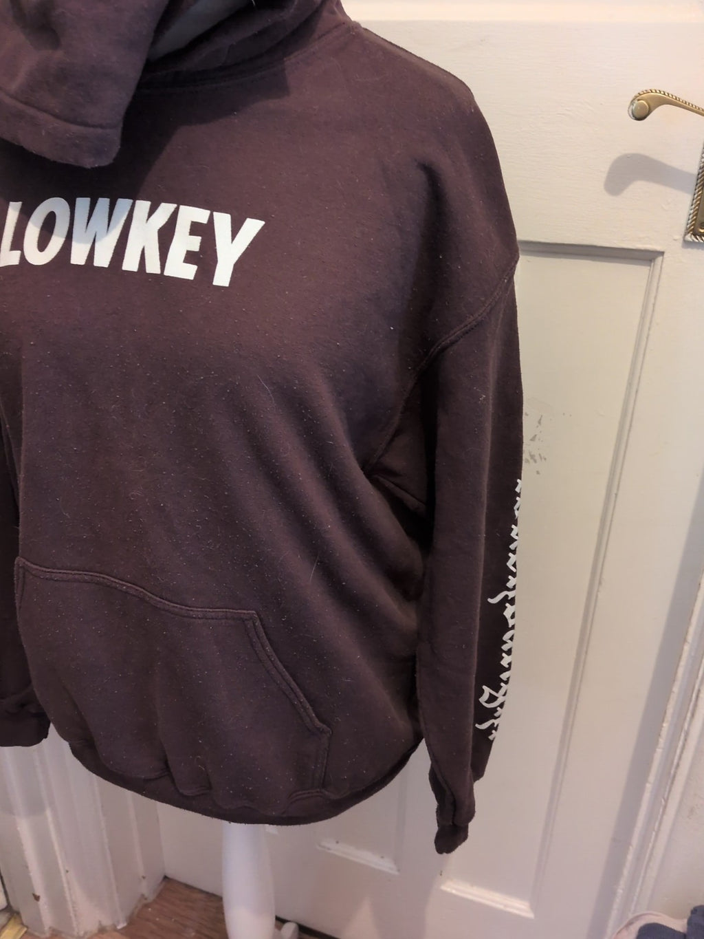 Gildan Large Brown Lowkey Print Hoodie Pullover