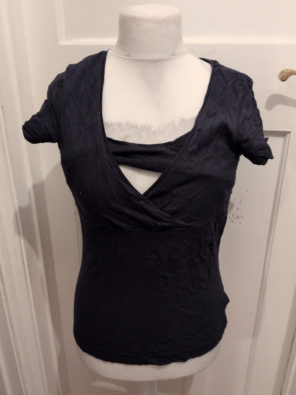 H&M Mama Medium Navy Short Sleeve T-shirt Maternity