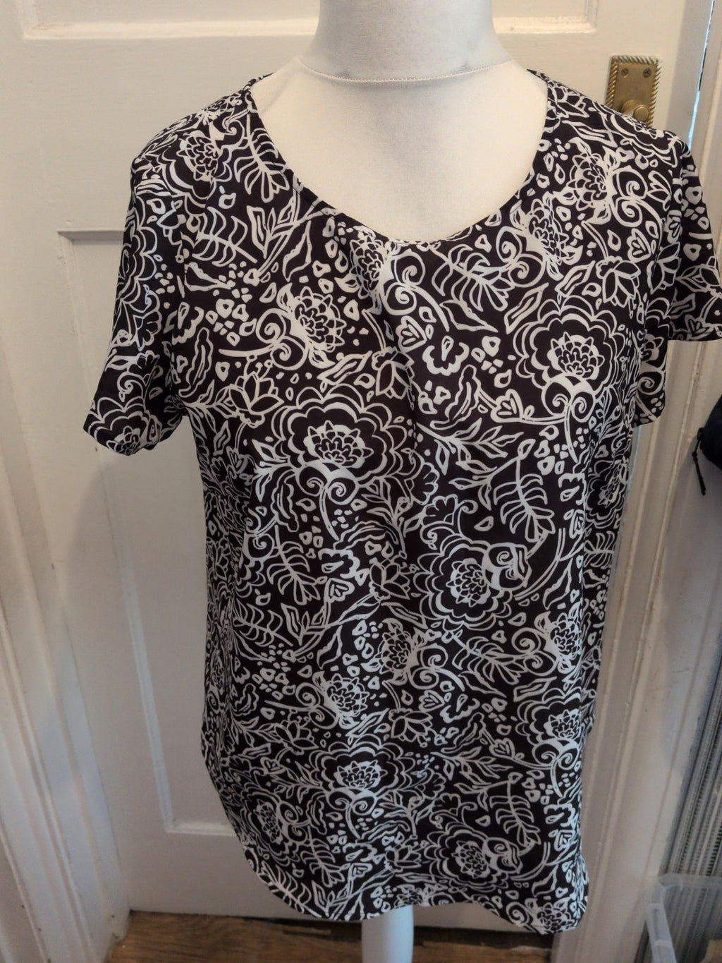 Bodyflirt 16 Black And White Short Sleeve Blouse