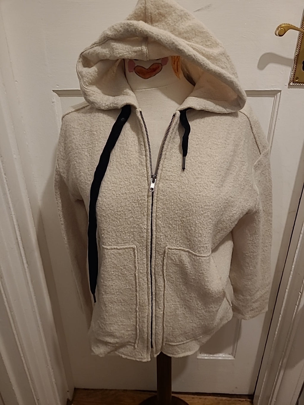 Ladies Yerse Size Small 100% Wool Zipped Jacket