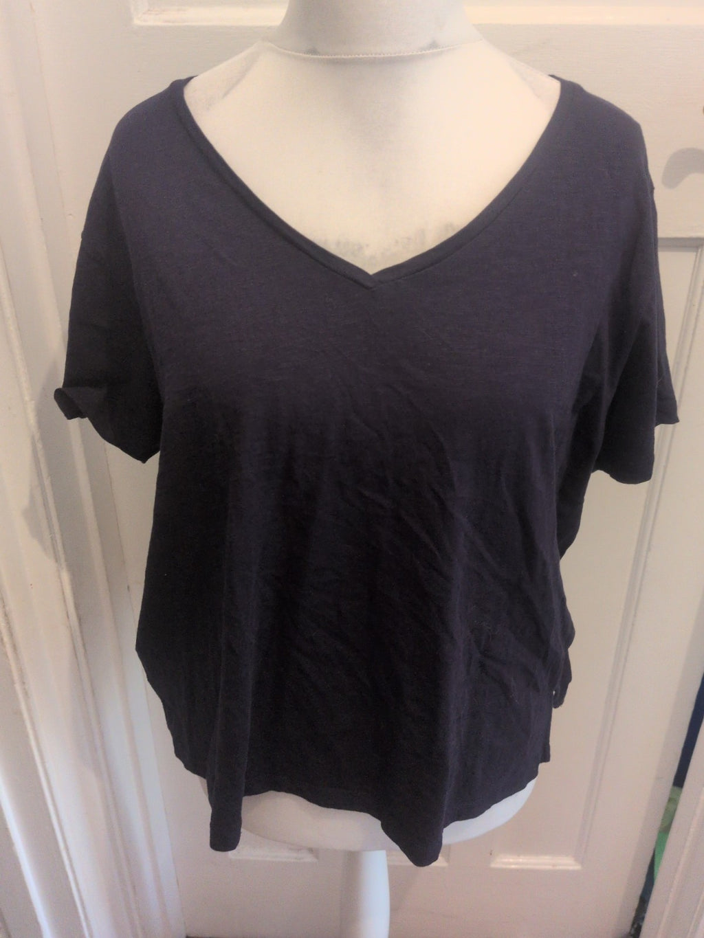 Peacocks 20 Navy V Neck Short Sleeve T-shirt