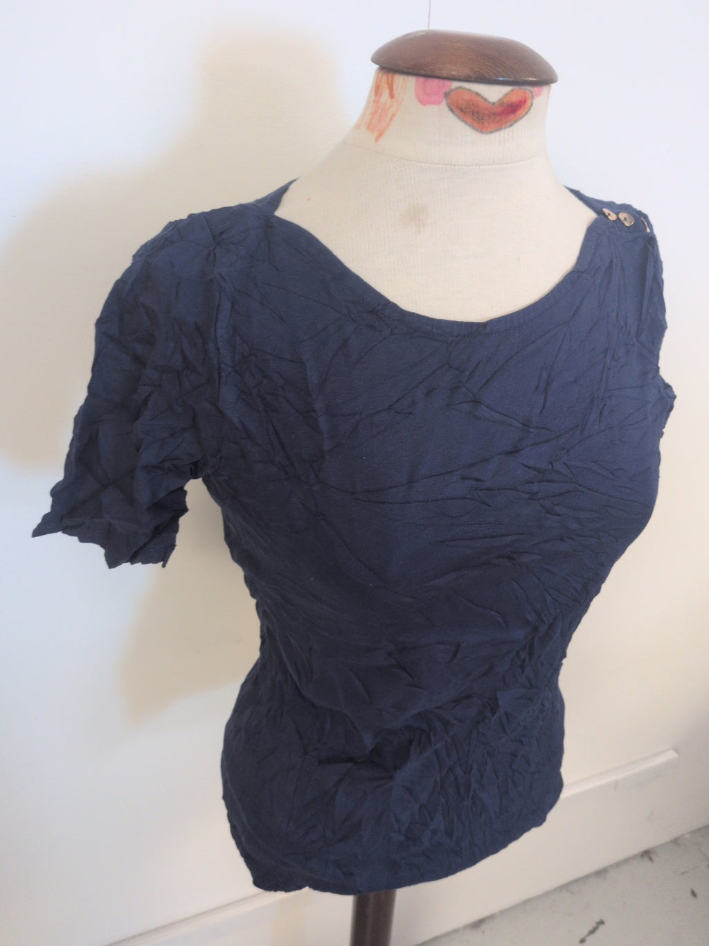 Ladies Lands End Size Small Deep Blue Short Sleeve T-shirt