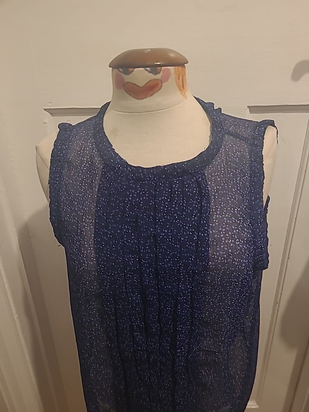 Ladies Size XL Navy Patterned Sleeveless See Through Blouse