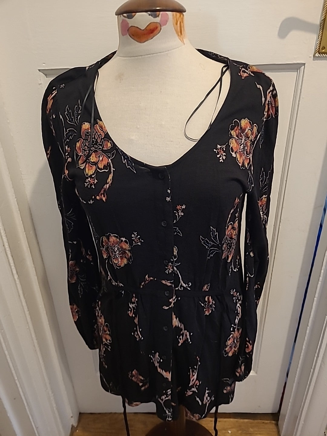 Ladies Fat Face Size 10 Black Floral Long Sleeved Knee Length Dress
